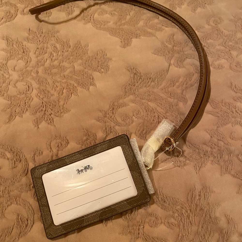 Coach card holder / ID badge